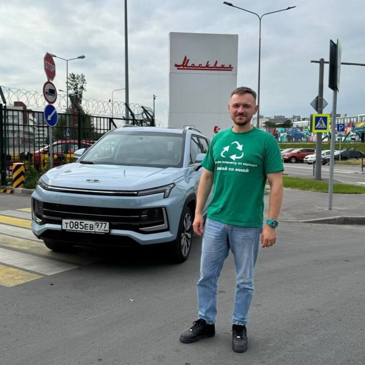Московский автомобильный завод «Москвич» помогает Сборке